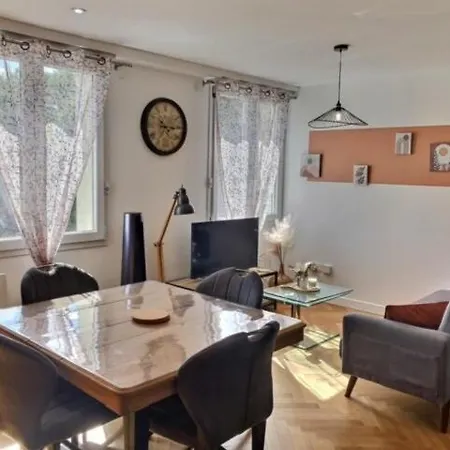 Parenthese Bressane - Duplex 4 Personnes Parking Bourg-en-Bresse